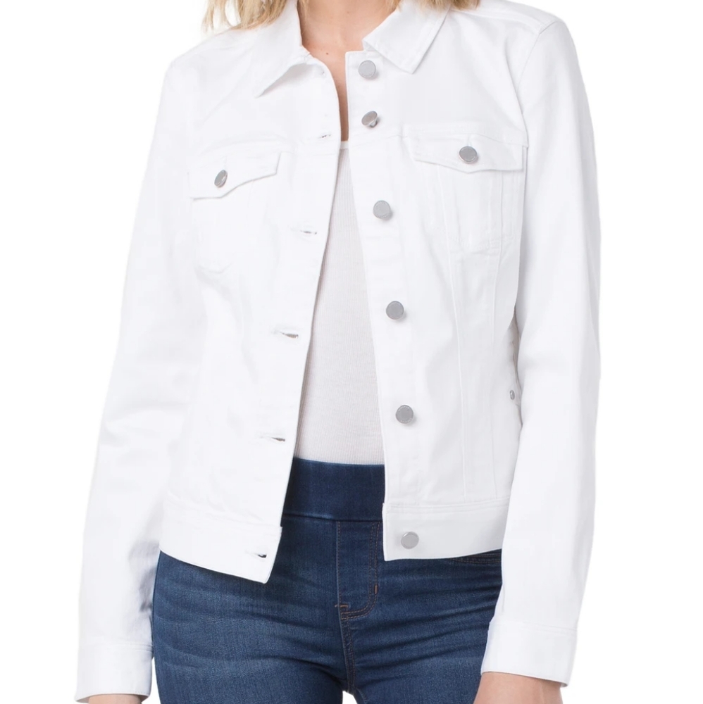 White buttoned jacket